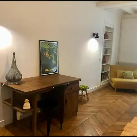 De Charme En Bords De Marne Apartment