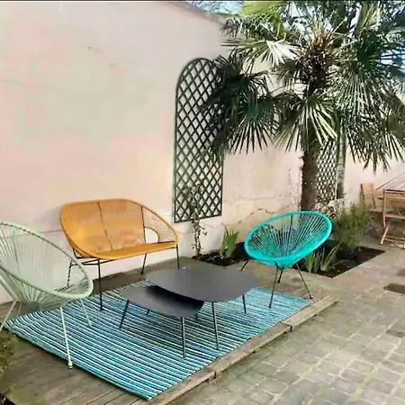 De Charme En Bords De Marne Apartment *